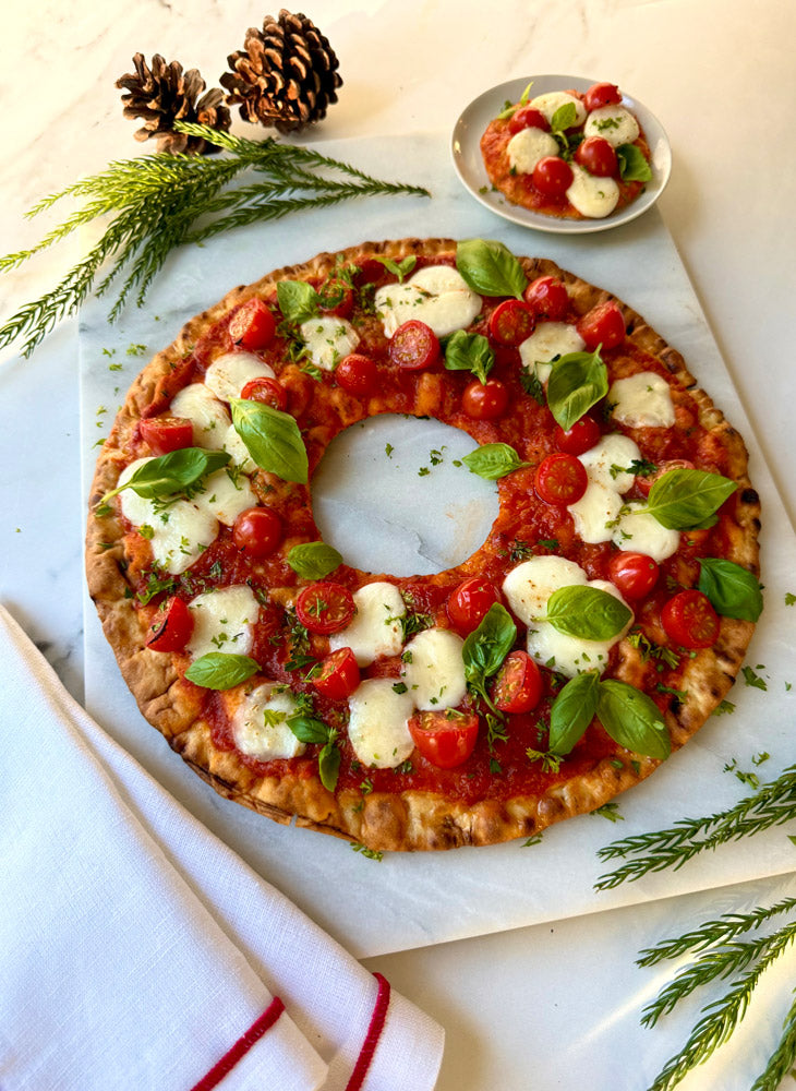 Holiday-Wreath-Pizza-